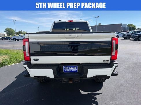 Used 2025 Ford F250 Platinum AWD/4WD image 5
