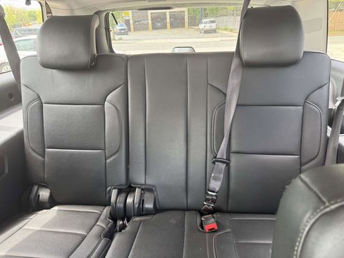 Used 2016 Chevrolet Suburban LT AWD/4WD image 10