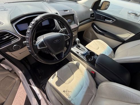 Used 2016 Ford Edge Titanium image 7