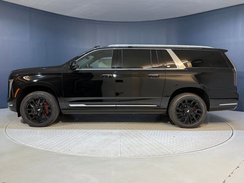 New 2025 Cadillac Escalade ESV Premium Luxury w/ Touring Package image 2