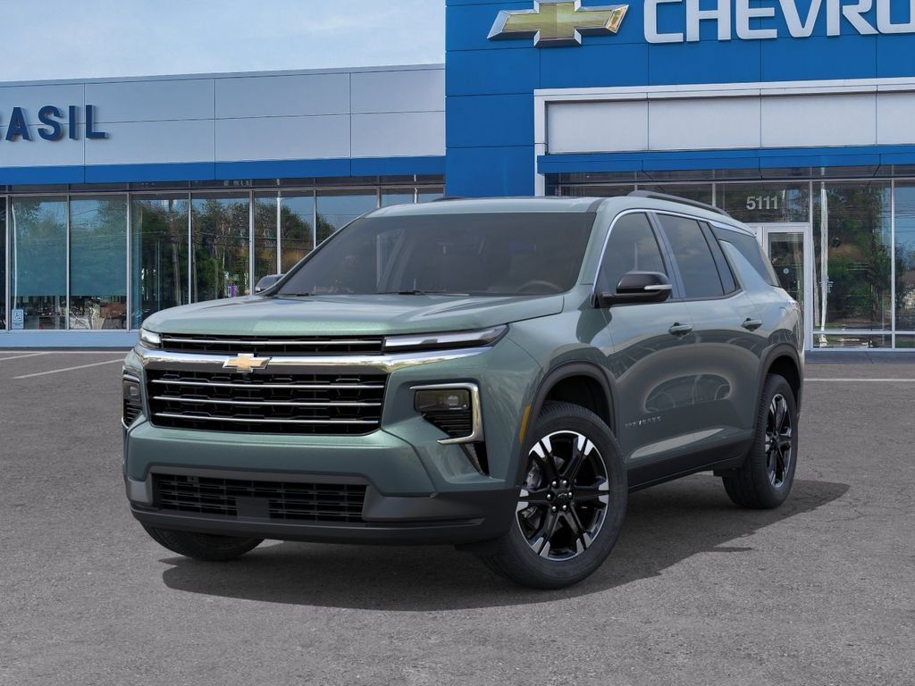 New 2027 Chevrolet Traverse LT w/ Sun and Wheel Package AWD/4WD image 6