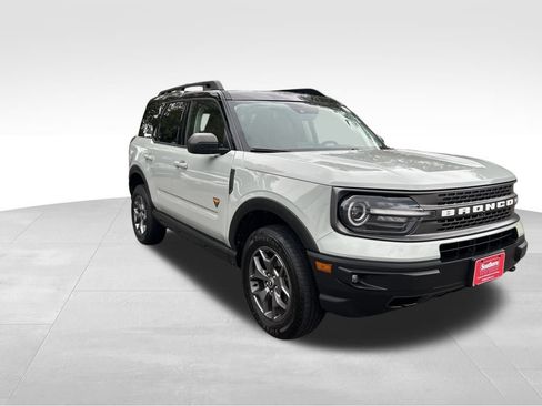 Used 2021 Ford Bronco Sport Badlands w/ Badlands Package image 9
