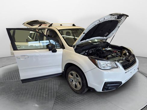 Used 2018 Subaru Forester 2.5i image 8