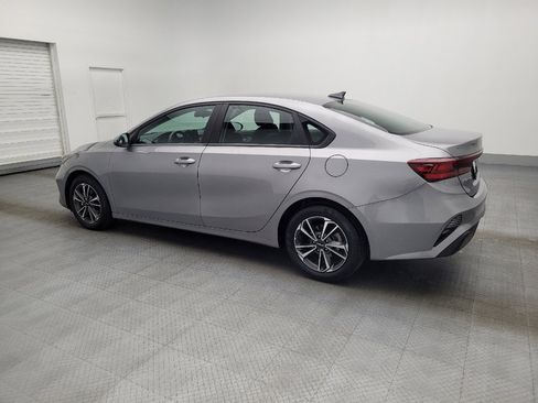 Used 2024 Kia Forte LXS image 3