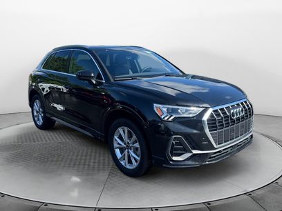 Used 2025 Audi Q3 2.0T Premium w/ Convenience Package