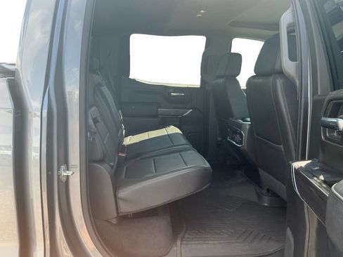 Used 2022 Chevrolet Silverado 1500 LTZ w/ LTZ Premium Package AWD/4WD image 23