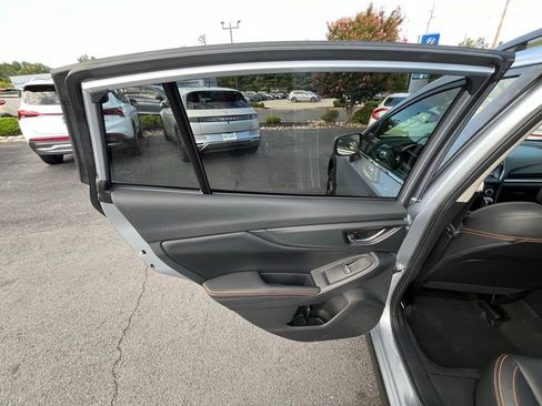 Used 2023 Subaru Crosstrek 2.5i Limited w/ Moonroof Package image 25