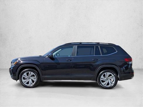Used 2021 Volkswagen Atlas SE w/ Towing Package AWD/4WD image 9