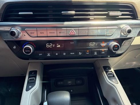 Used 2022 Kia Telluride EX w/ EX Premium Package AWD/4WD image 47