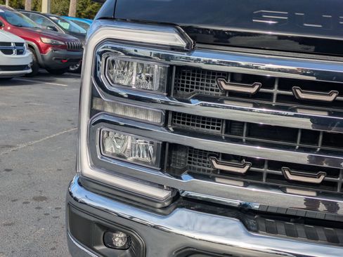 New 2026 Ford F250 King Ranch w/ Tremor Off-Road Package image 12