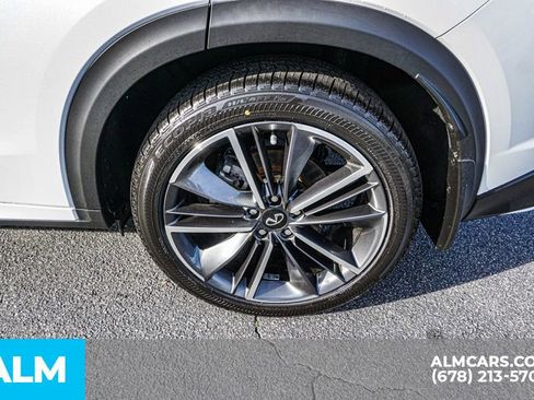 Used 2024 INFINITI QX50 Sport image 17