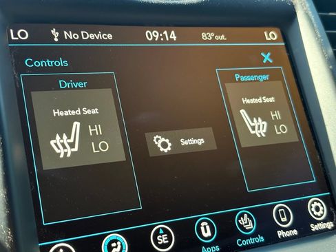 Used 2023 Chrysler 300 S RWD image 14