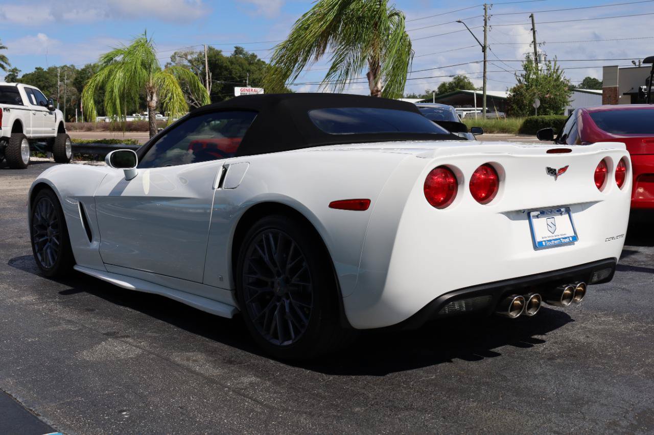 Used 2009 Chevrolet Corvette Convertible w/ Preferred Equipment Group RWD image 3