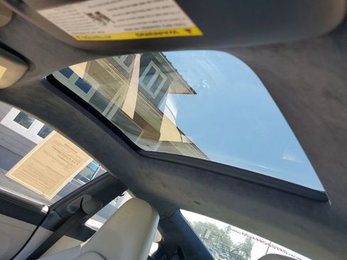 Used 2018 Porsche 911 Carrera GTS image 20