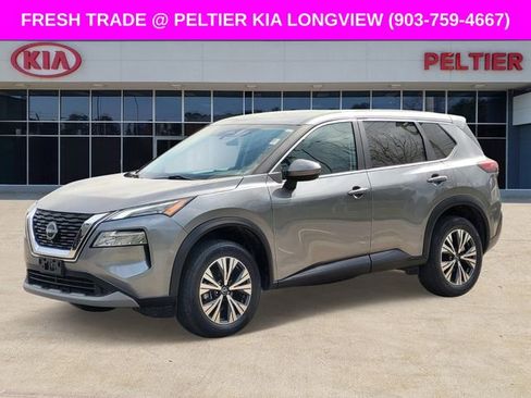 Used 2023 Nissan Rogue SV FWD image 3
