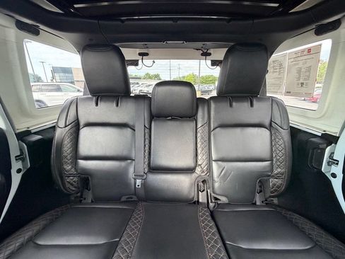 Used 2021 Jeep Wrangler Unlimited Sahara AWD/4WD image 23