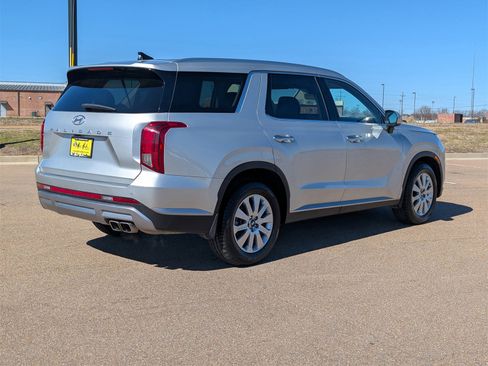Used 2024 Hyundai Palisade SEL image 5