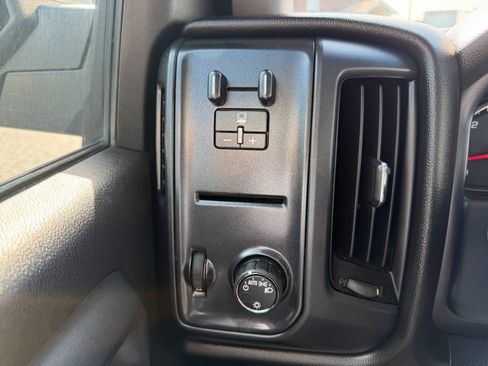 Used 2016 Chevrolet Silverado 2500 W/T w/ WT Fleet Convenience Package AWD/4WD image 17
