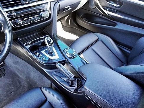 Used 2020 BMW 430i Coupe w/ M Sport Package image 23