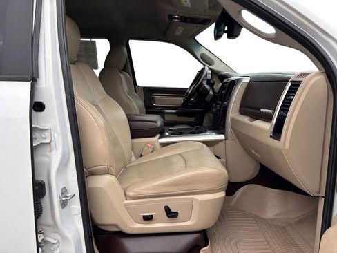 Used 2017 RAM 2500 Laramie w/ Off Road Package image 22