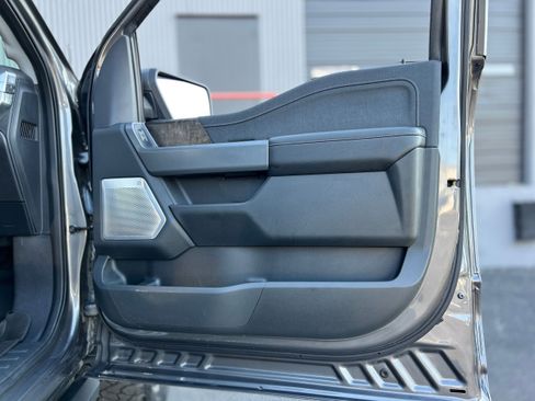 Used 2021 Ford F150 Lariat w/ Equipment Group 502A High image 32