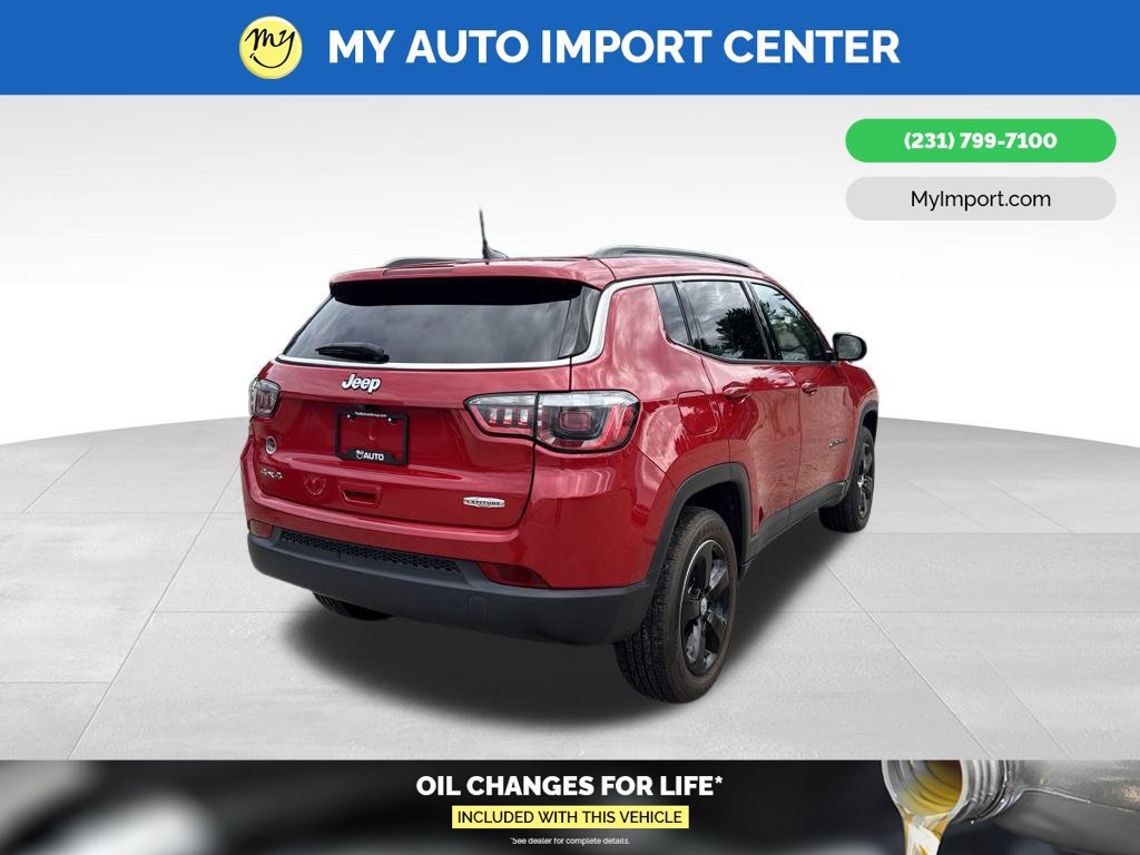 Used 2018 Jeep Compass Latitude w/ Popular Equipment Group AWD/4WD image 7