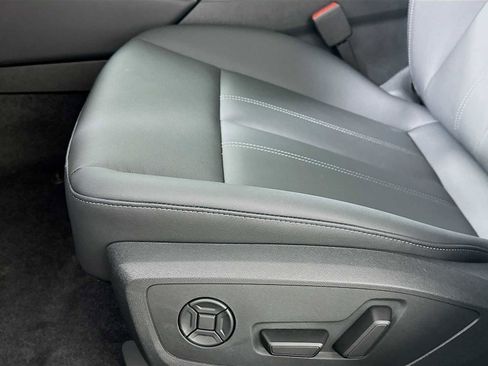 New 2025 Audi A5 2.0T Premium image 17