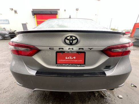 Used 2021 Toyota Camry SE AWD/4WD image 27