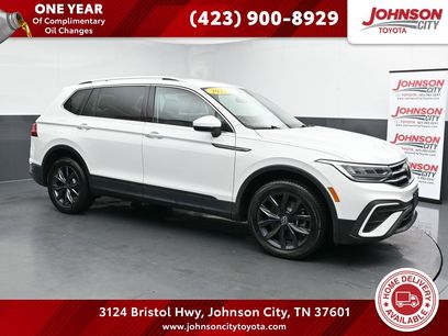 Used 2022 Volkswagen Tiguan SE