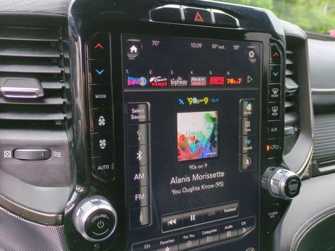 Used 2020 RAM 3500 Limited w/ Snow Chief Group image 20