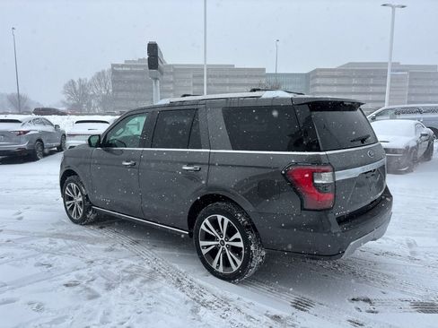 Used 2021 Ford Expedition Platinum image 5