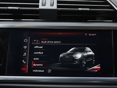 Used 2020 Audi Q3 2.0T Premium Plus AWD/4WD image 40