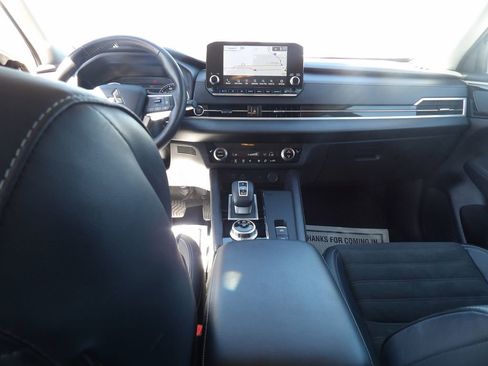 Used 2024 Mitsubishi Outlander SE image 26