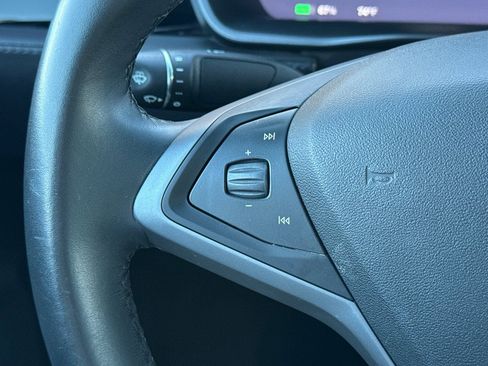 Used 2018 Tesla Model X 75D image 29