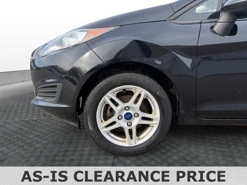 Used 2017 Ford Fiesta SE FWD image 12
