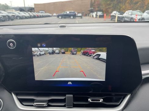 Used 2025 Chevrolet Equinox LT image 17