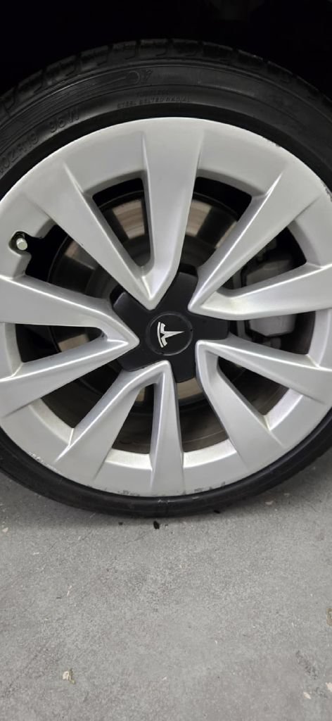Used 2022 Tesla Model 3 Long Range AWD/4WD image 12