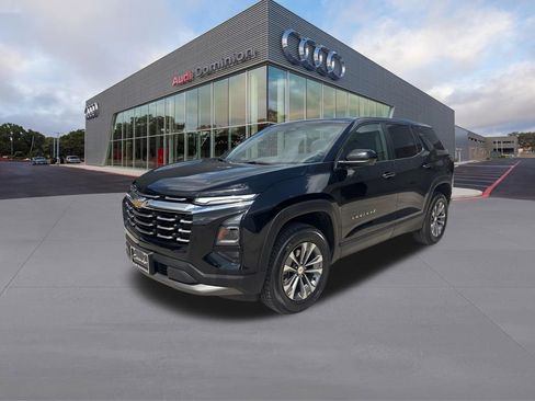 Used 2025 Chevrolet Equinox LT image 1