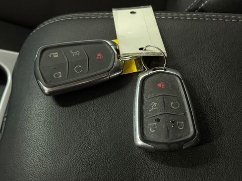 Used 2016 Cadillac SRX Performance w/ Driver Awareness Package image 34