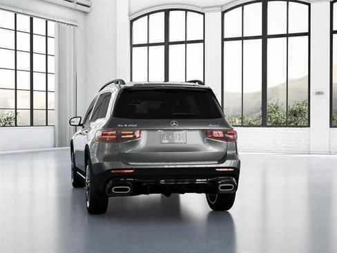 New 2026 Mercedes-Benz GLB 250 4MATIC image 25