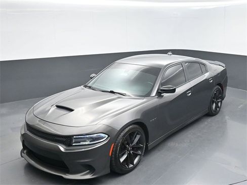 Used 2021 Dodge Charger R/T w/ Plus Group image 40