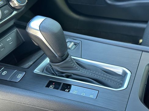 New 2026 Nissan Kicks S image 32