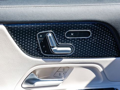 New 2026 Mercedes-Benz GLA 250 4MATIC image 22