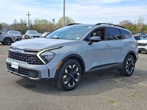 Certified 2023 Kia Sportage X-Line w/ X-Line Premium Package image 3