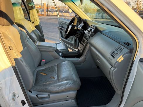Used 2005 Honda Pilot EX-L image 16