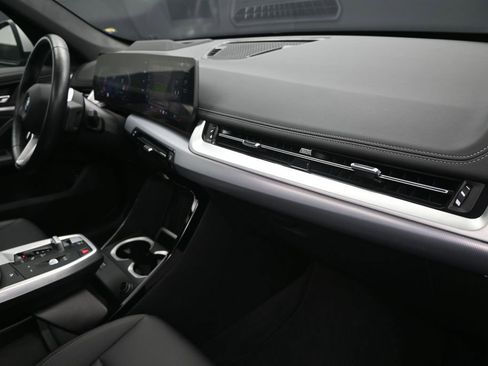 Used 2024 BMW X1 xDrive28i AWD/4WD image 24