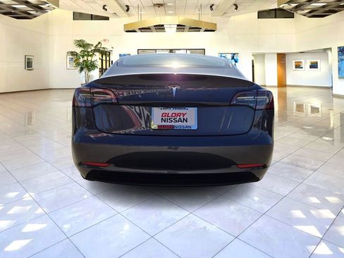 Used 2021 Tesla Model 3 Standard Range Plus image 6