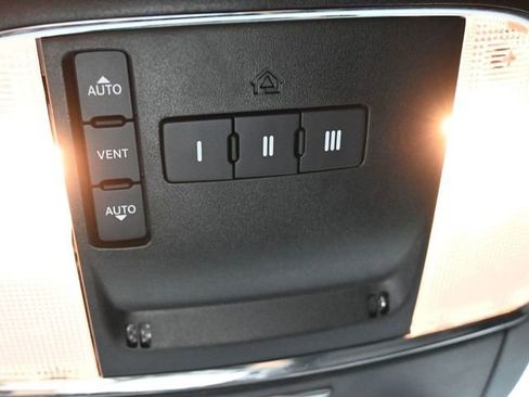 Used 2023 Dodge Charger Scat Pack RWD image 37