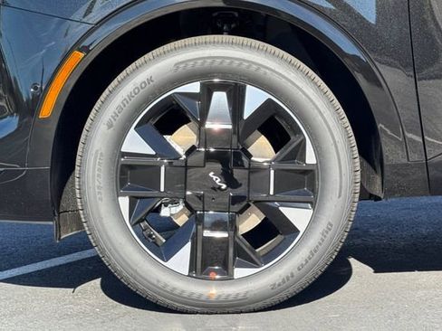 New 2026 Kia Sportage SX Prestige AWD/4WD image 36