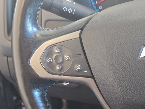Used 2022 Chevrolet Colorado Z71 image 12